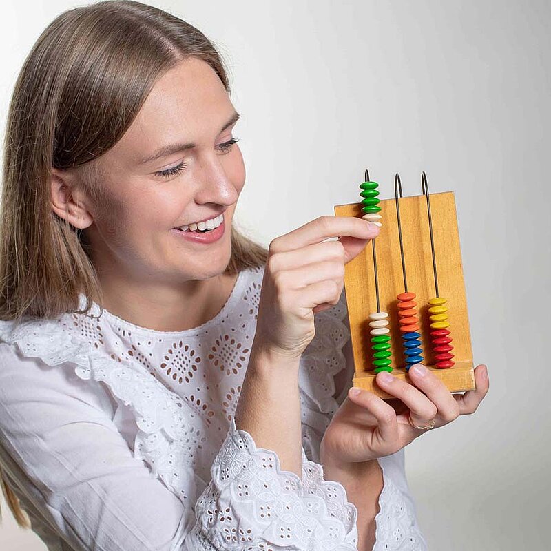 Rechner für Versicherungen, Geldanlagen und Finanzierungen | OPTINVEST Beamte