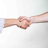 Faire Zusammenarbeit mit Wohlfühlatmosphäre | OPTINVEST Ärzte Faire Zusammenarbeit mit Wohlfühlatmosphäre | OPTINVEST Ärzte